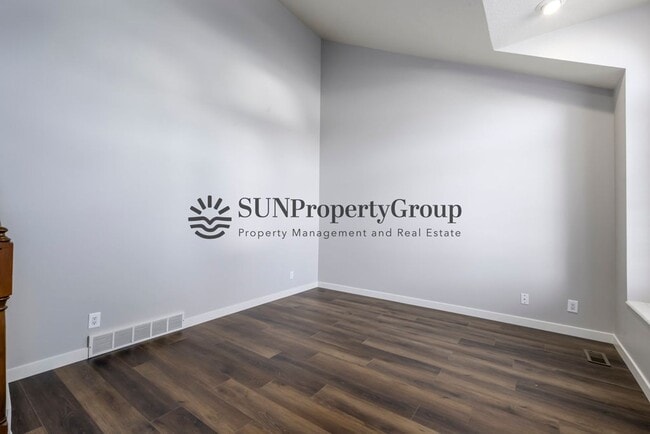 Photo - Great Updated Family Home in Excellent Clinton Location!