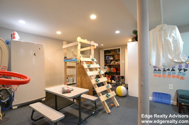 Photo - 6 Portina Rd Unit 2