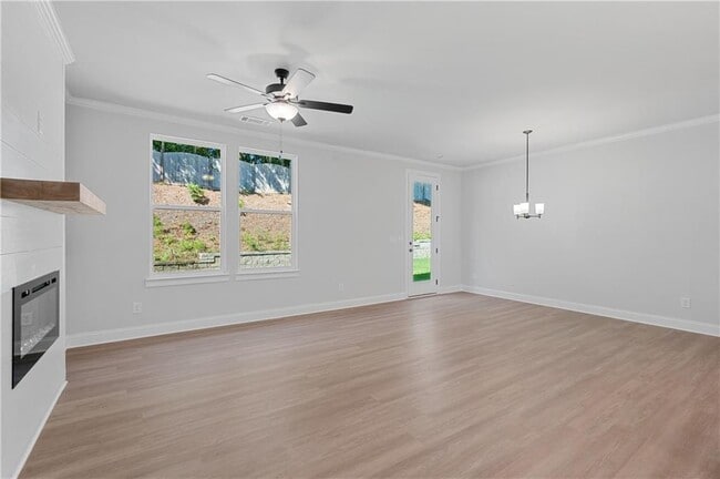 Photo - 799 Stickley Oak Way