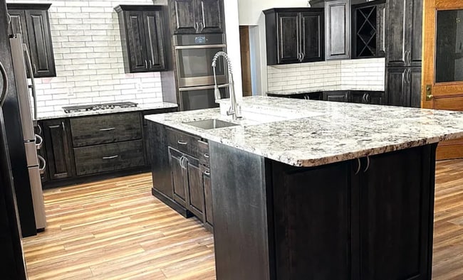 315 N Lawler St Unit 315 E Lawler