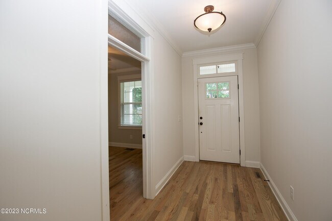 Photo - 85 Dundee Rd