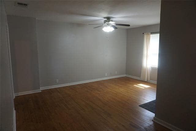 Photo - 2121 N Alexander St