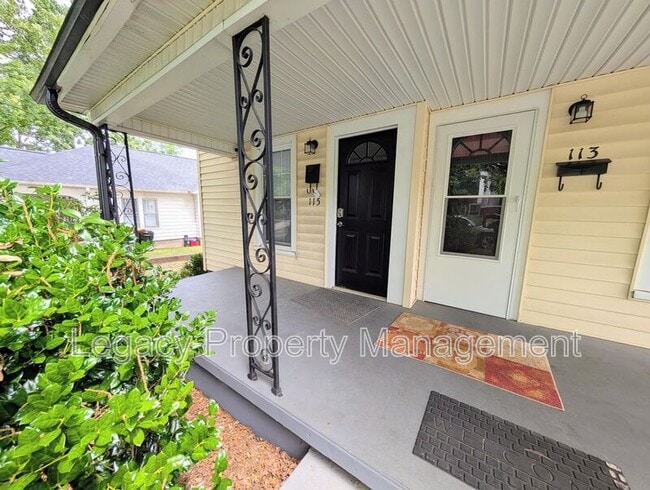 113-113 Stagg St Unit 115 Stagg St