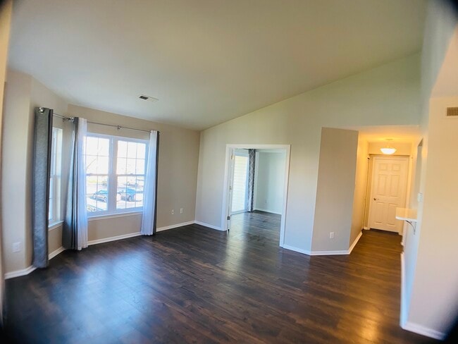 Photo - 305 Shepherds Way Unidad 305