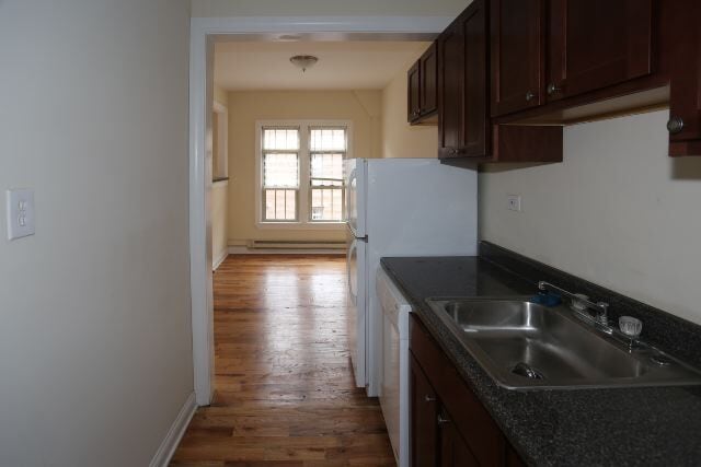 Photo - 650 W Barry Unit N3