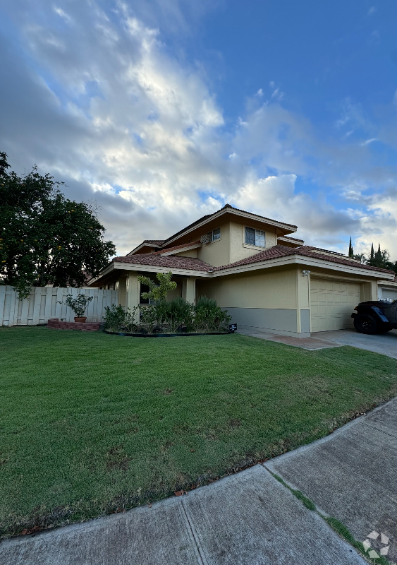 Building Photo - 91-1006-1006 Hokunui St Rental