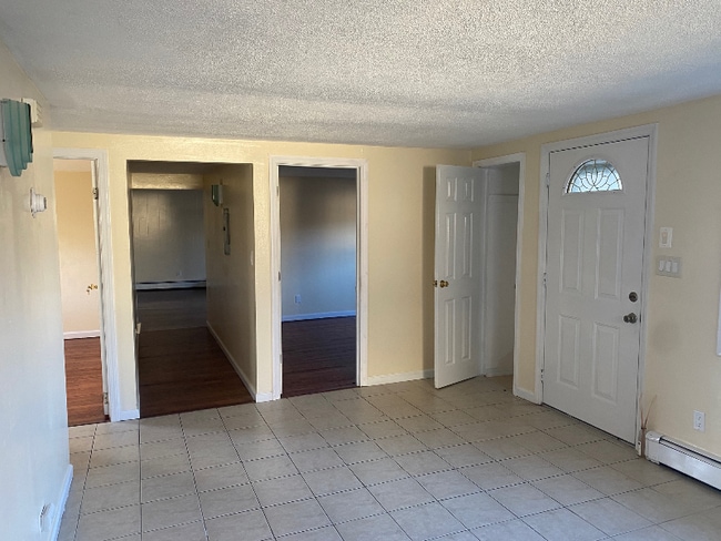 Photo - 14 Lantern St