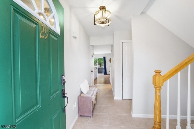 Photo - 29 Winding Way