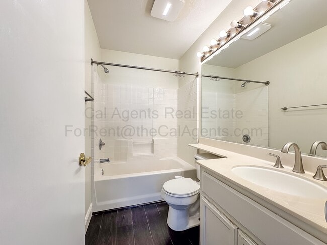 Photo - 2146 Sand Dollar Dr