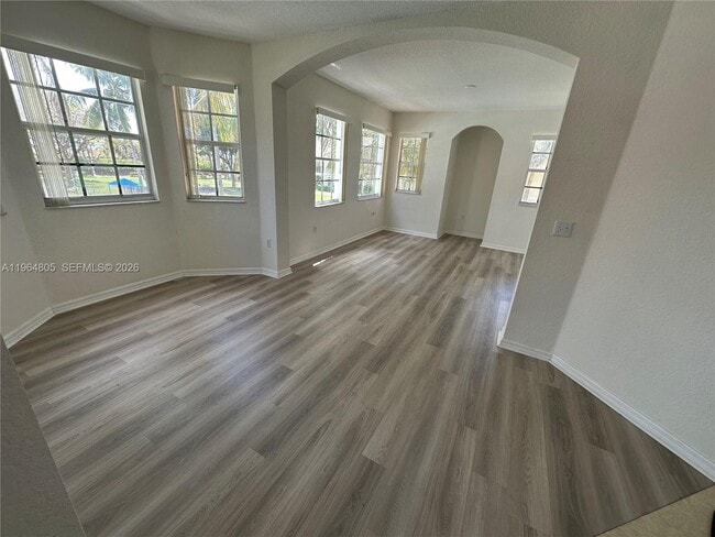 Photo - 506 Belmont Ln Unit 506