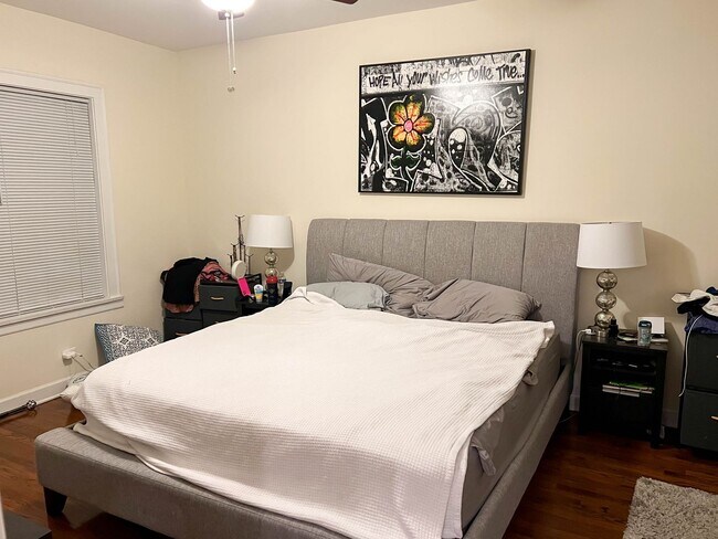 Photo - 4653 N Wolcott Ave Unit 1