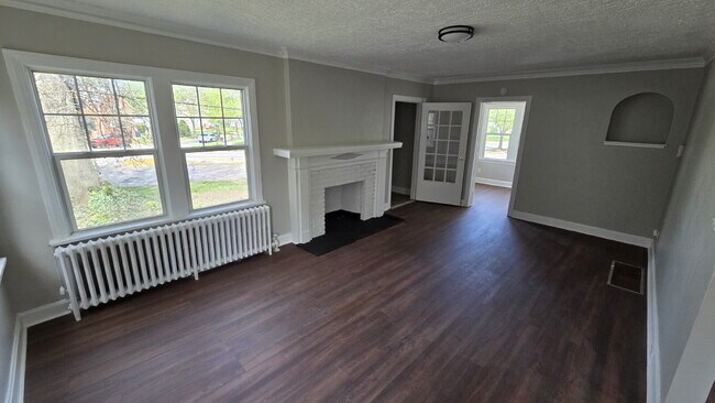 Photo - Stunning 4-Bedroom Home with additional Office/Flex Space and Modern Updates in Cleveland Heights