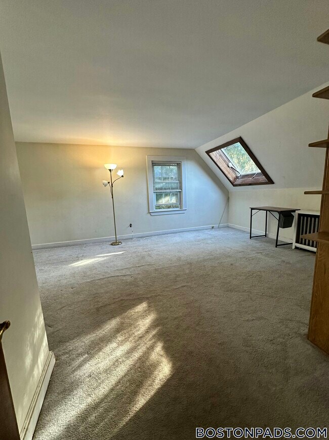 Photo - 256 Lowell Ave Unit 2