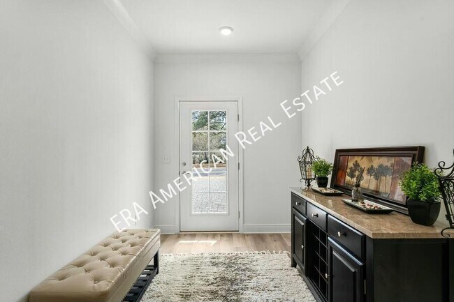 Photo - 22 Kara Lake Dr