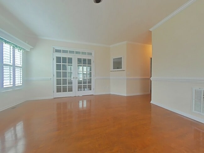 Photo - 1617 Ellie Ave