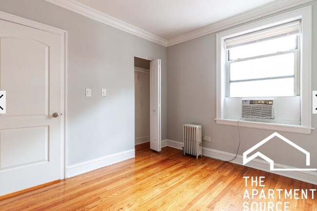 Photo - 540 W Surf St Unit S3