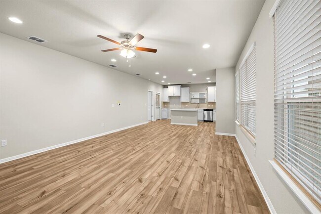 Photo - 1156 Autumn Heather Dr