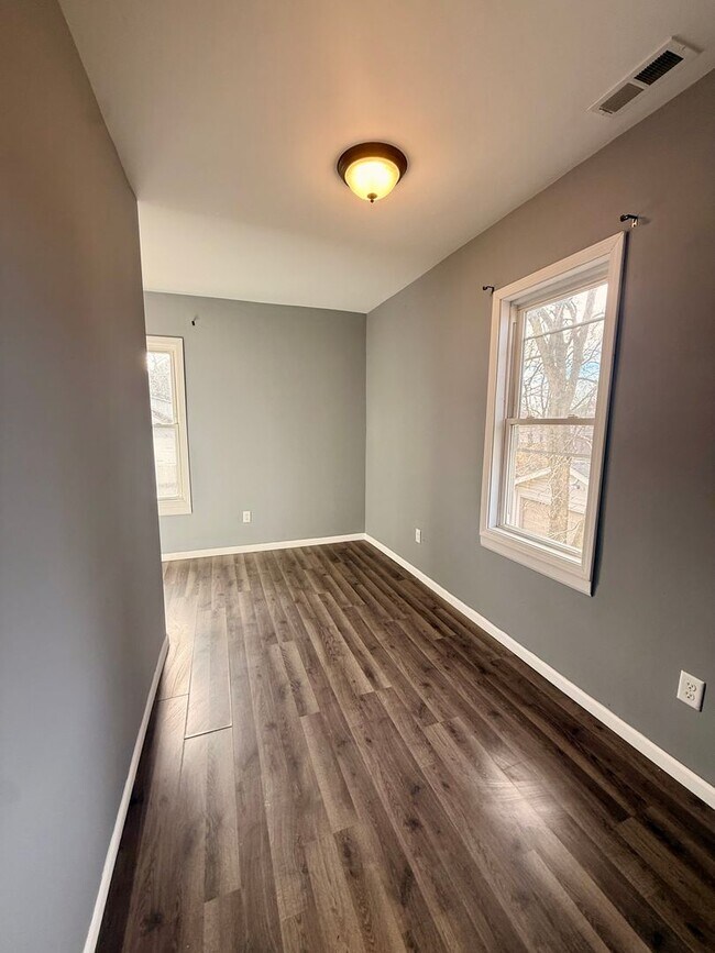 Photo - 713 S 4th St Unidad Upper