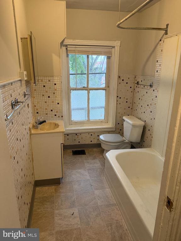 Photo - 1223 Swede St