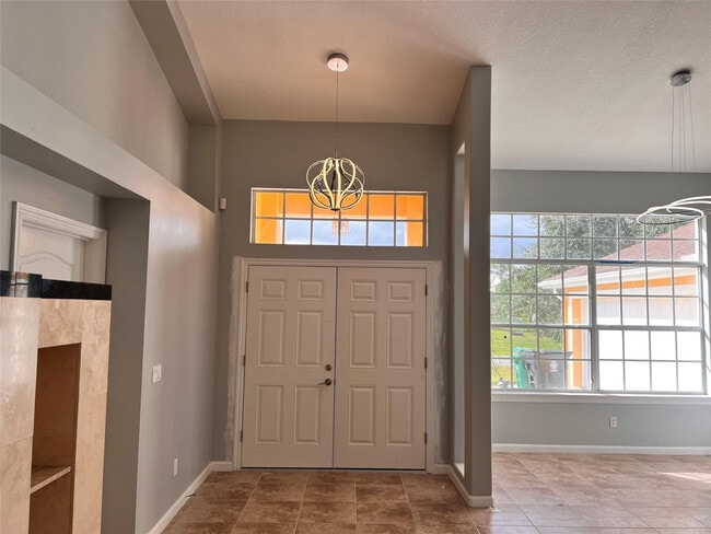 Building Photo - 1301 SW Gahaf Ave