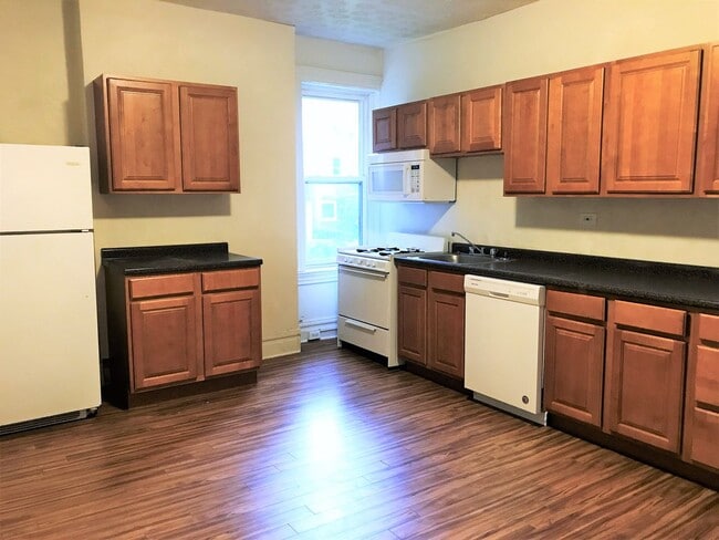 Photo - East Liberty - Apartments For Rent In Pittsburgh Unit 2