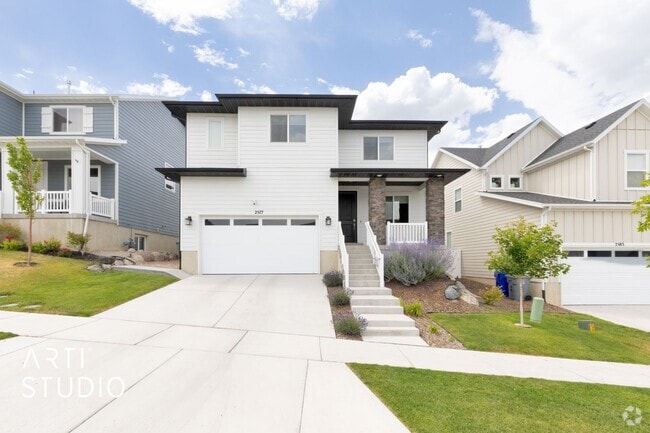 Building Photo - 2577 N Velvet Moon Dr Rental