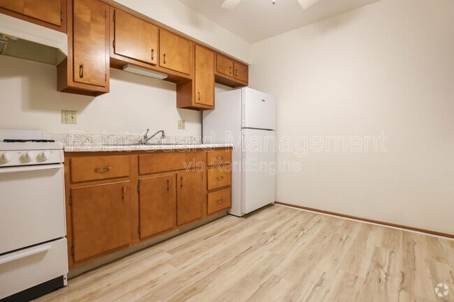Building Photo - 5828 Erskine St Unit 3 Rental