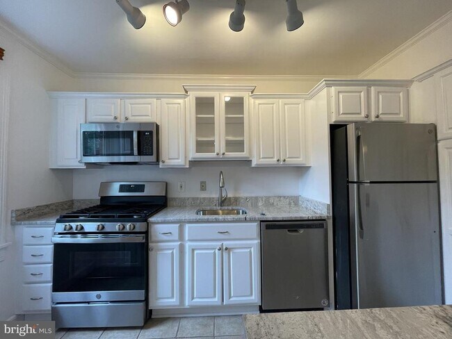 Photo - 2700 13th Rd S