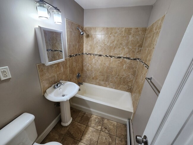 Photo - 200 Cleveland St Unit Studio