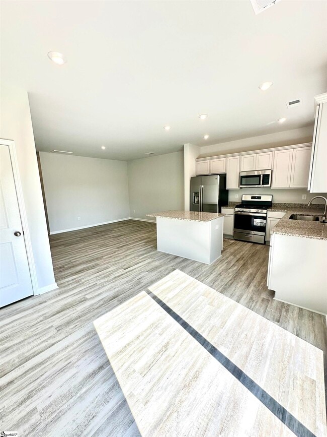 Photo - 118 Randwick Ln