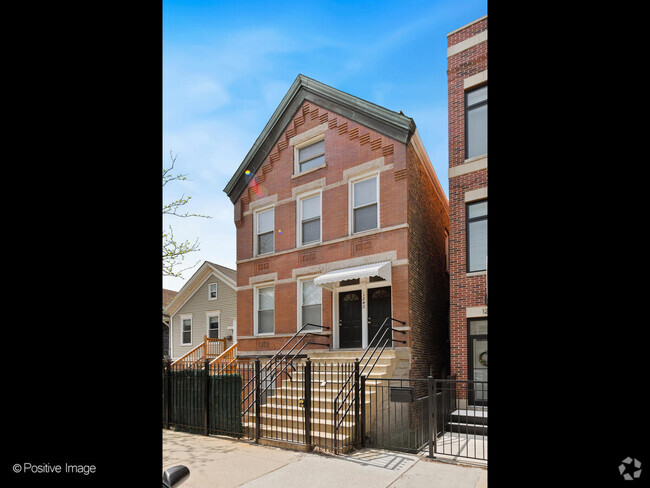 Building Photo - 1242 N Greenview Ave Rental