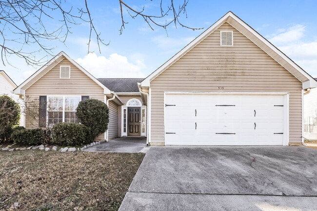 Building Photo - 939 Maple Leaf Ridge