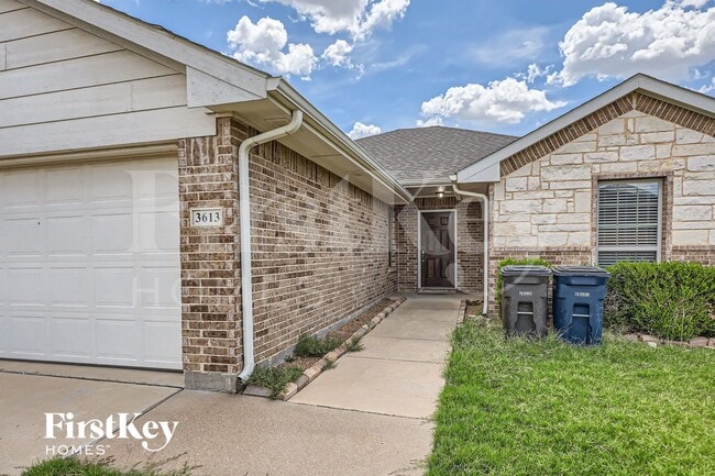 Photo - 3613 Cayman Dr