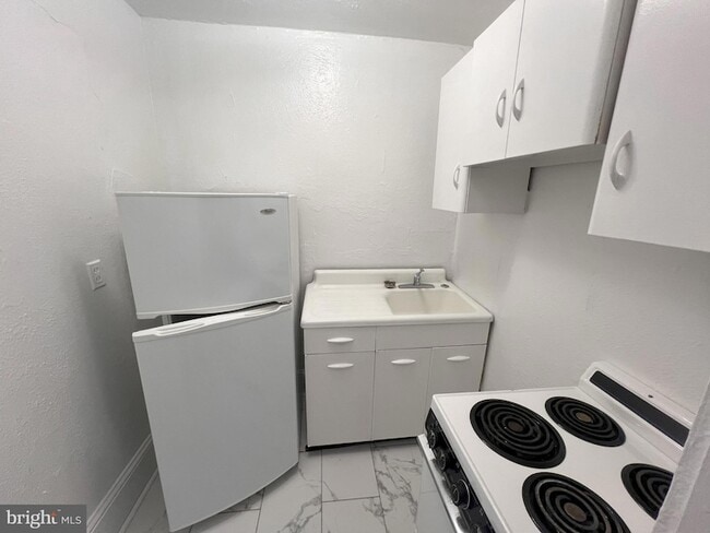 Photo - 318 S Braddock St