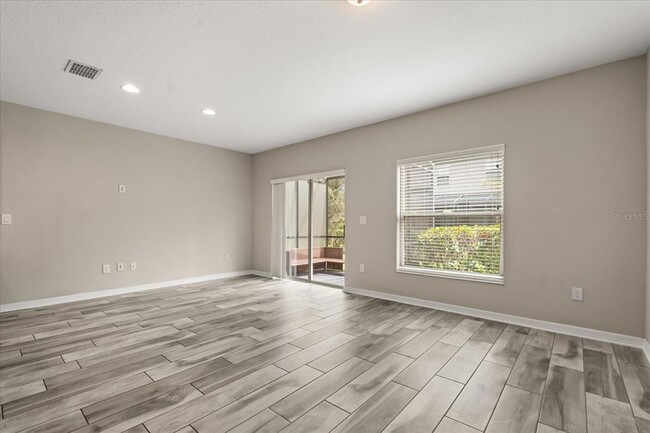 Photo - 1155 Water Iris Wy