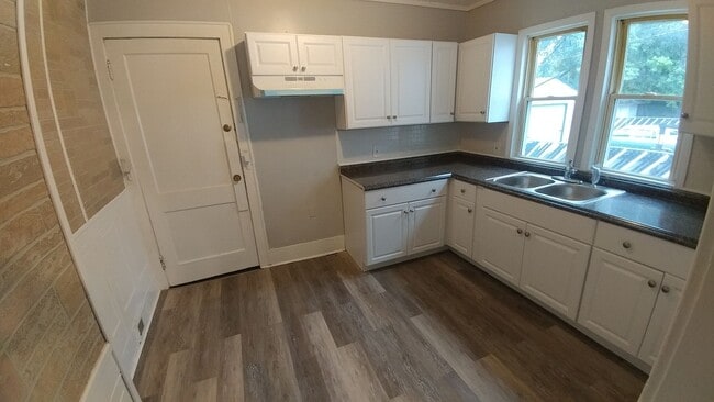 Photo - 144-144 Ohio St Unidad Dn