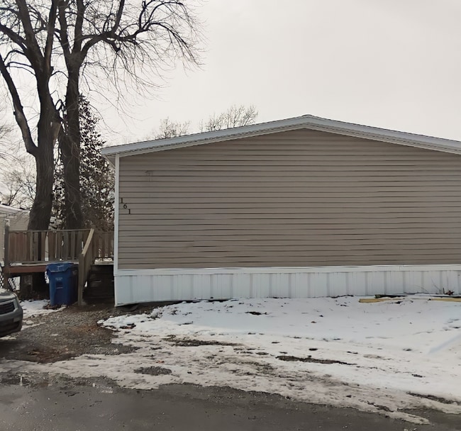 Photo - 161 Rainbow Dr