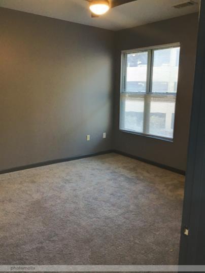 Photo - 870 Mayson Turner Rd NW Unidad 1121