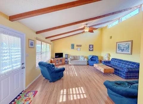 Photo - 209 Crest Dr