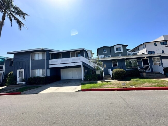 Photo - 2340 Ocean St Unidad B