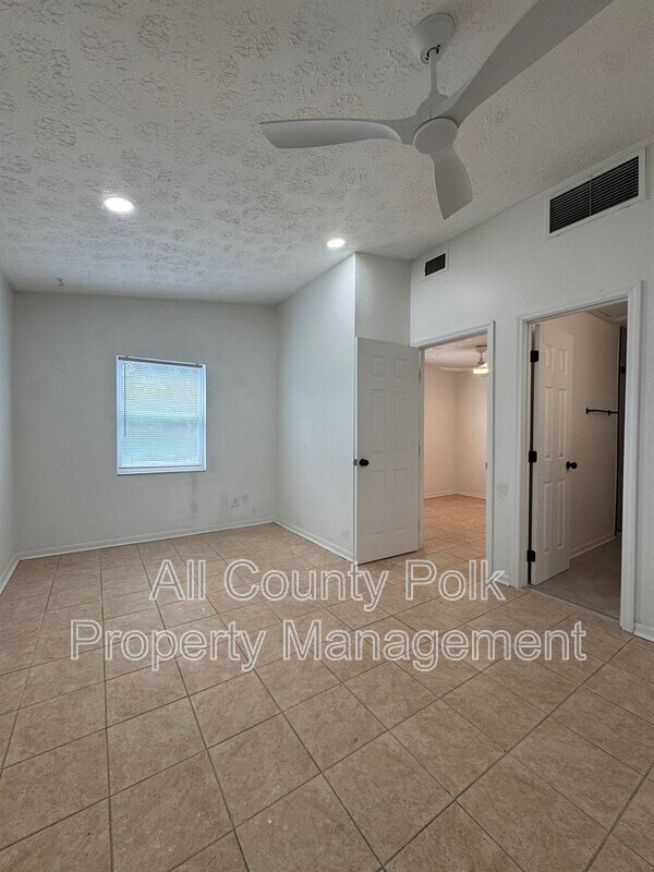Photo - 3020 Galaxy Ln