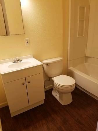 Photo - 2037 Vanderbilt Ct