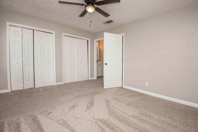 Photo - 10500 Shirland Ct