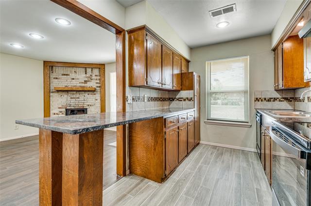 Photo - 110 Crandall Rd