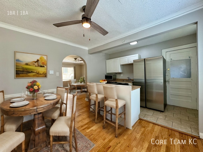 Photo - 4511 Roanoke Pkwy Apartment Unit 4511-2