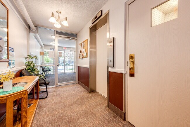 Photo - 3184 S Heather Gardens Way