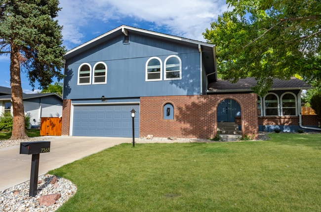 Building Photo - 7368 S Lafayette Cir W