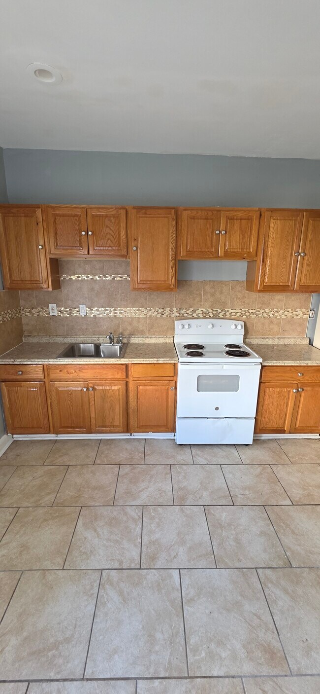 Photo - 515 N Kenwood Ave