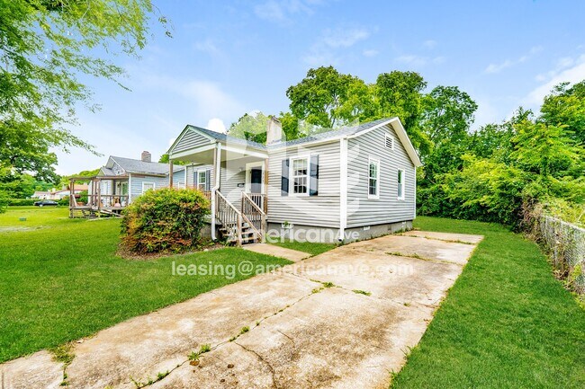 Photo - 235 S Park Rd SW