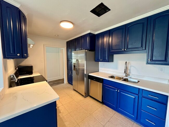 Photo - 113 Tinsley Dr